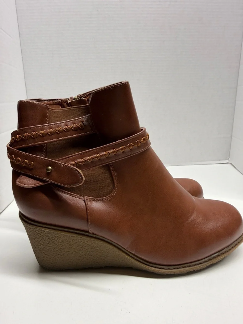 Cloud Walkers Alanna Wedges Ankle Booties Boots Tan Brown Extra Wide Fit Size 11